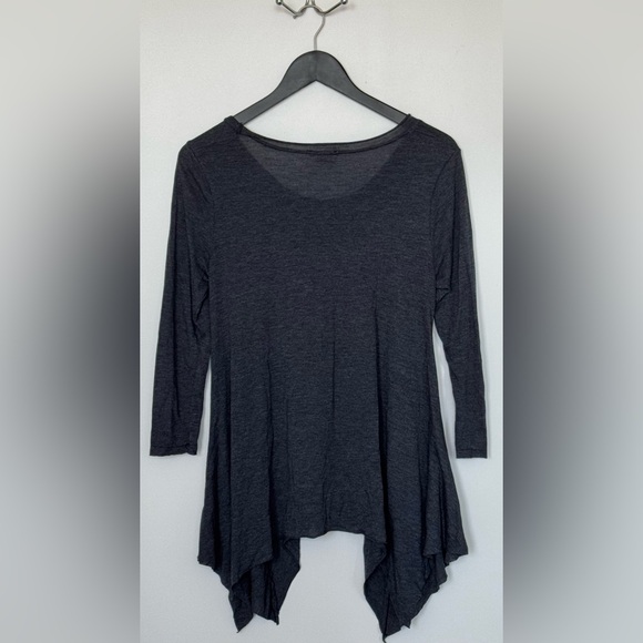 M RENA BLOUSE TOP - SIZE MEDIUM - Picture 3 of 3